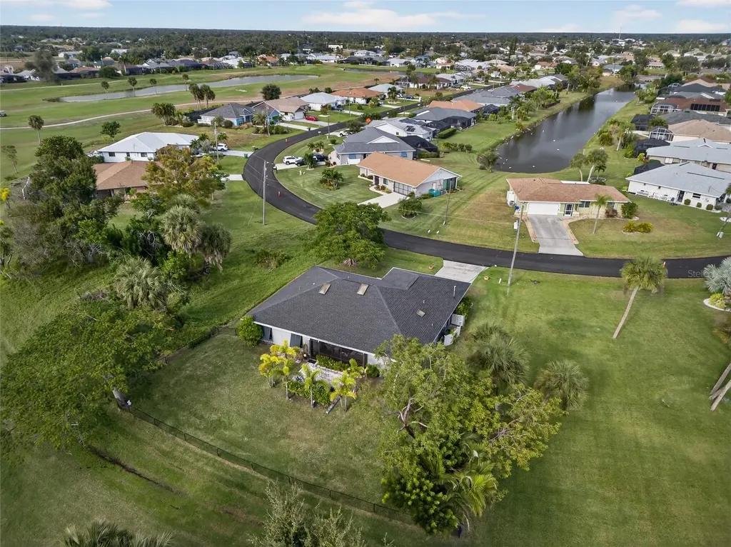 36 Bunker Lane Rotonda West FL 33947