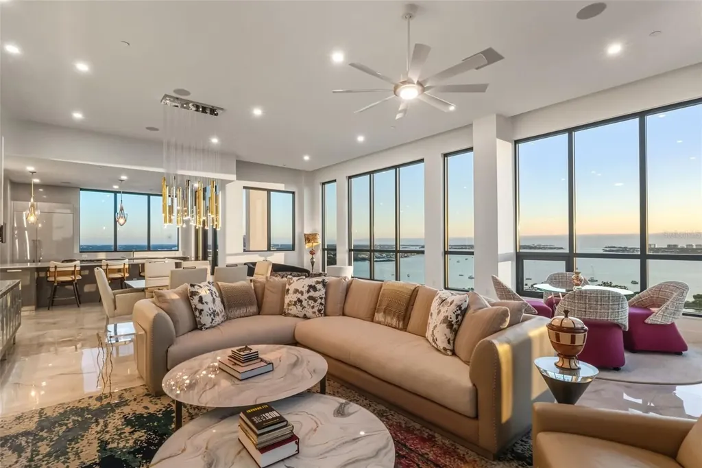 33 S Palm Avenue Sarasota FL 34236