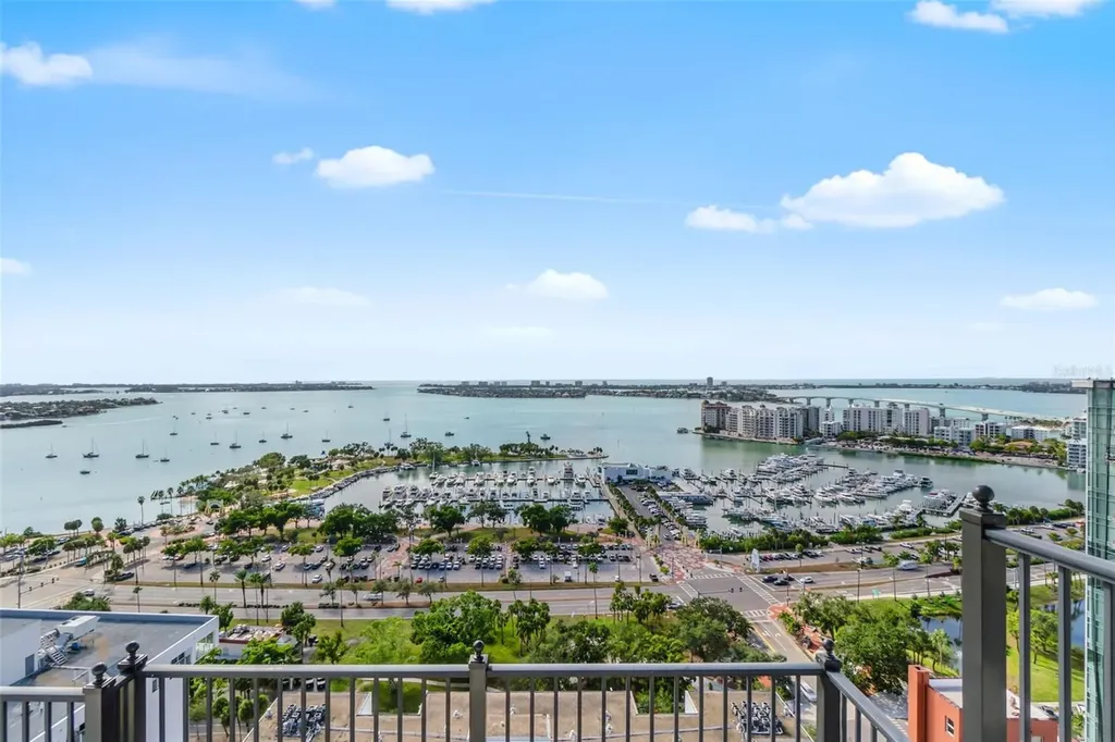33 S Palm Avenue Sarasota FL 34236