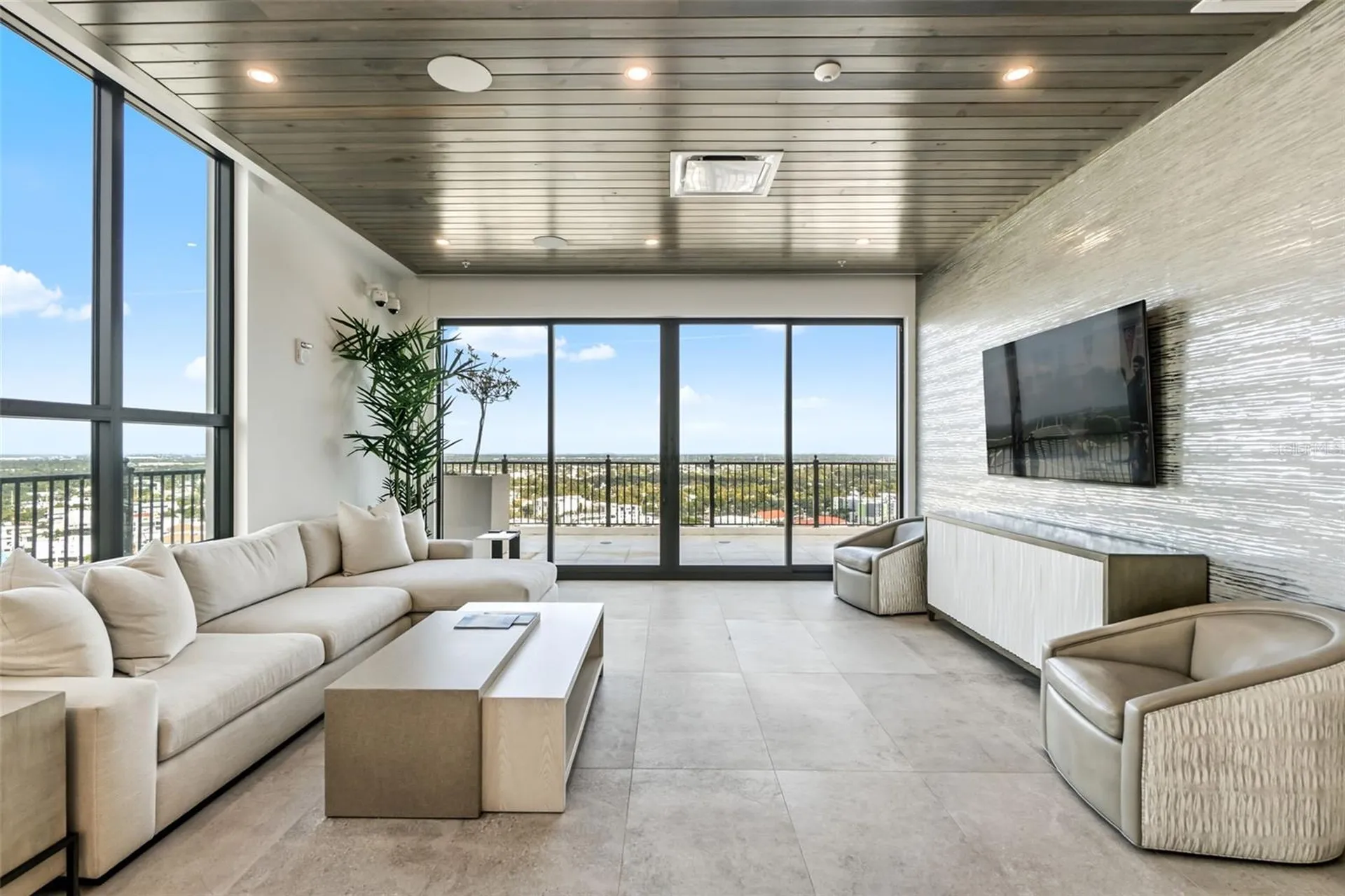 33 S Palm Avenue Sarasota FL 34236