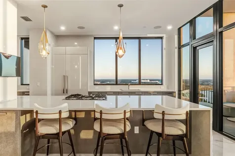 33 S Palm Avenue Sarasota FL 34236