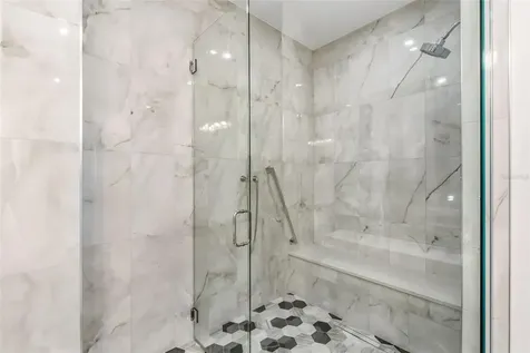 33 S Palm Avenue Sarasota FL 34236