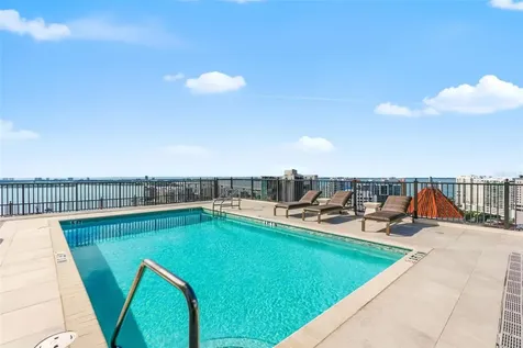 33 S Palm Avenue Sarasota FL 34236