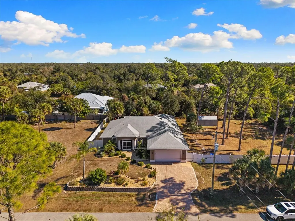1906 Lamont Street North Port FL 34288