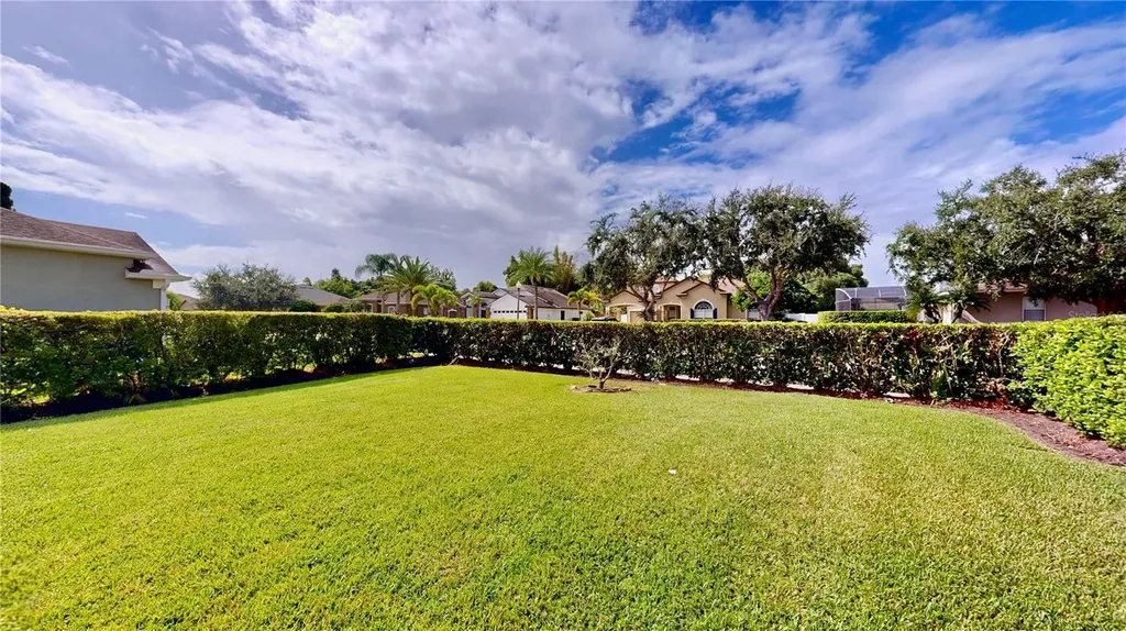 586 Huntington Pines Drive Ocoee FL 34761
