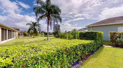 586 Huntington Pines Drive Ocoee FL 34761