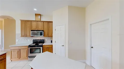 586 Huntington Pines Drive Ocoee FL 34761