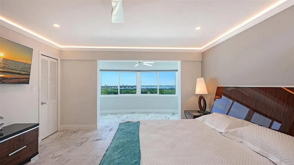 1750 Benjamin Franklin Drive Sarasota FL 34236