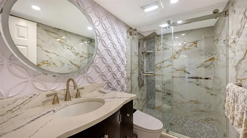 1750 Benjamin Franklin Drive Sarasota FL 34236