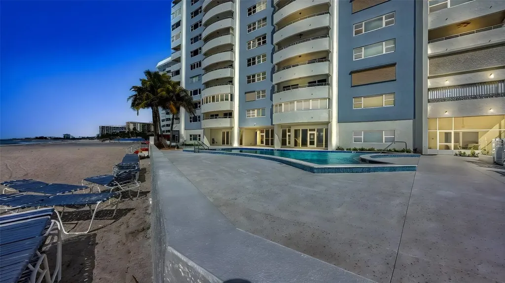 1750 Benjamin Franklin Drive Sarasota FL 34236