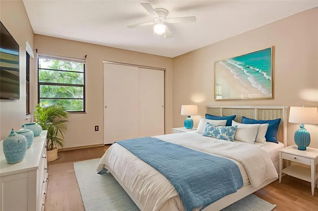 1750 Benjamin Franklin Drive Sarasota FL 34236