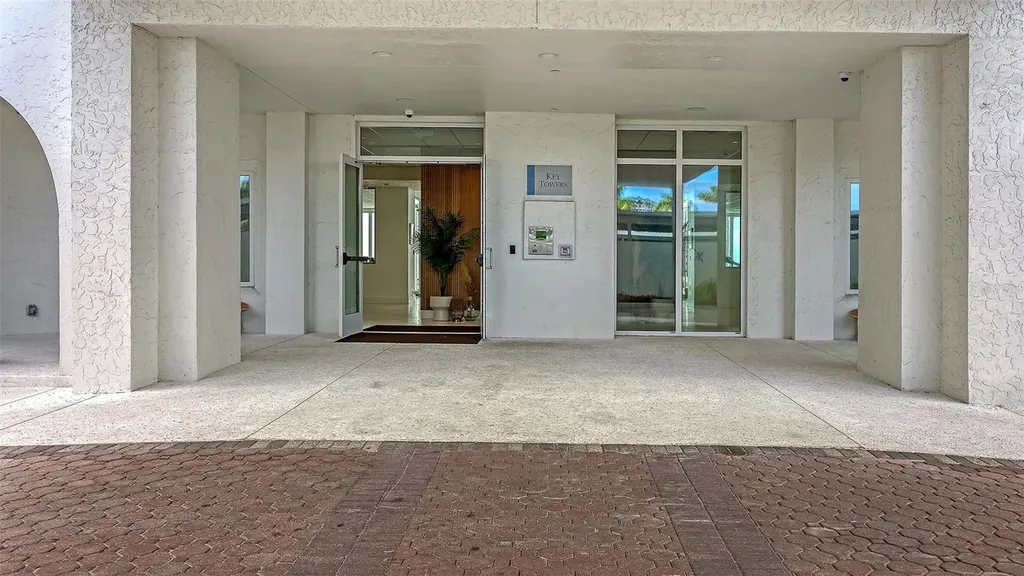 1750 Benjamin Franklin Drive Sarasota FL 34236