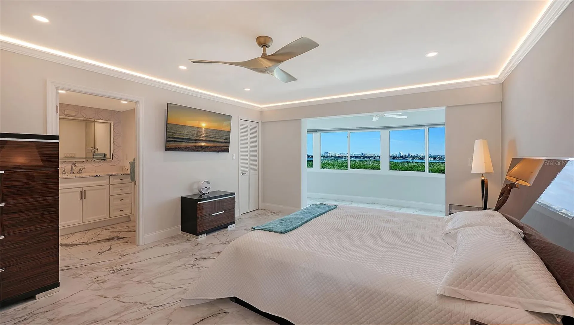 1750 Benjamin Franklin Drive Sarasota FL 34236