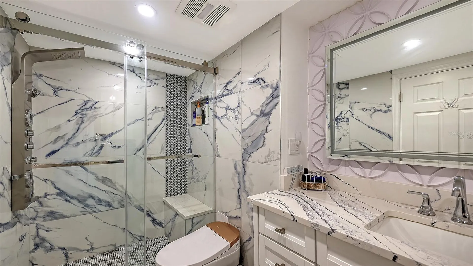 1750 Benjamin Franklin Drive Sarasota FL 34236