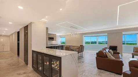 1750 Benjamin Franklin Drive Sarasota FL 34236