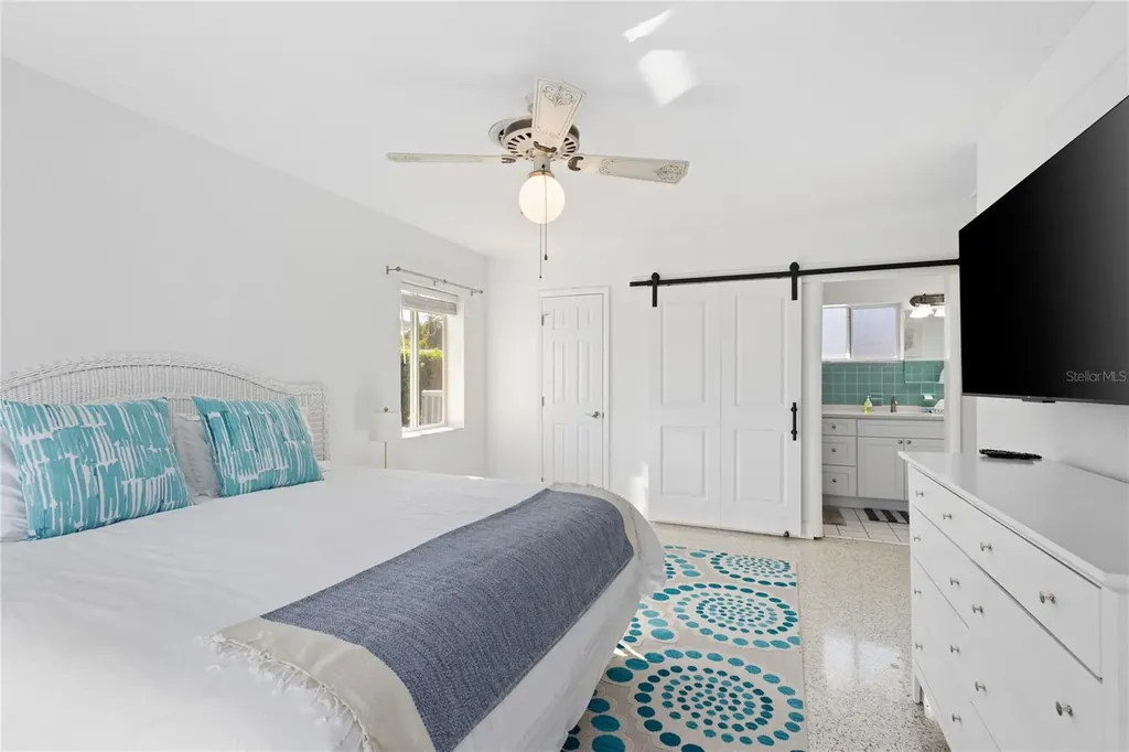 211 Louella Lane Nokomis FL 34275