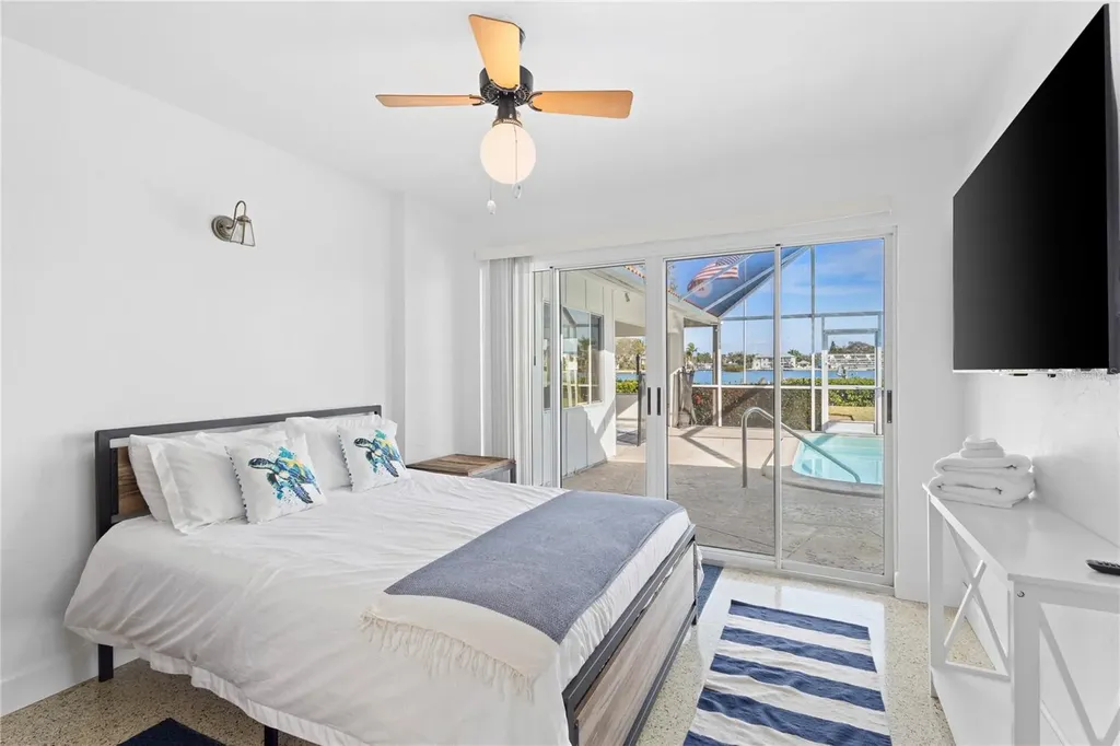 211 Louella Lane Nokomis FL 34275
