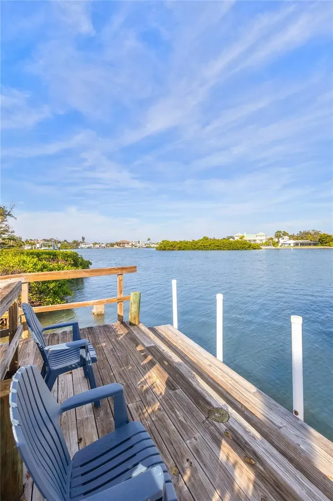 211 Louella Lane Nokomis FL 34275