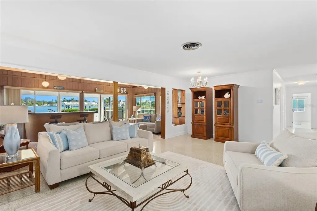 211 Louella Lane Nokomis FL 34275
