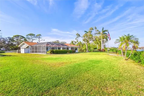 211 Louella Lane Nokomis FL 34275