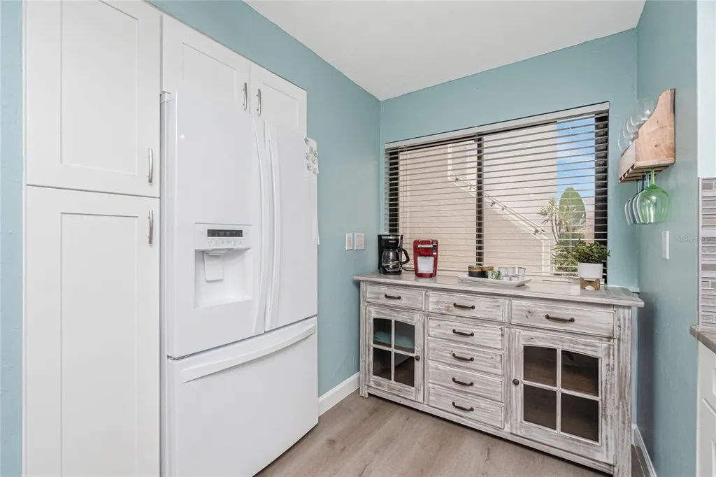 2955 N Beach Road Englewood FL 34223