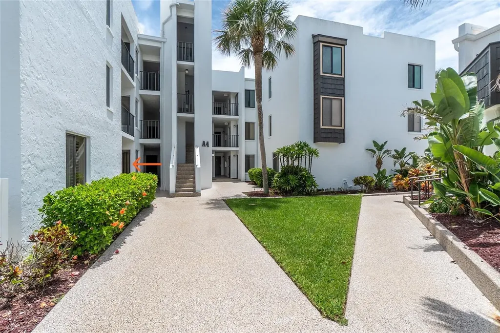 2955 N Beach Road Englewood FL 34223