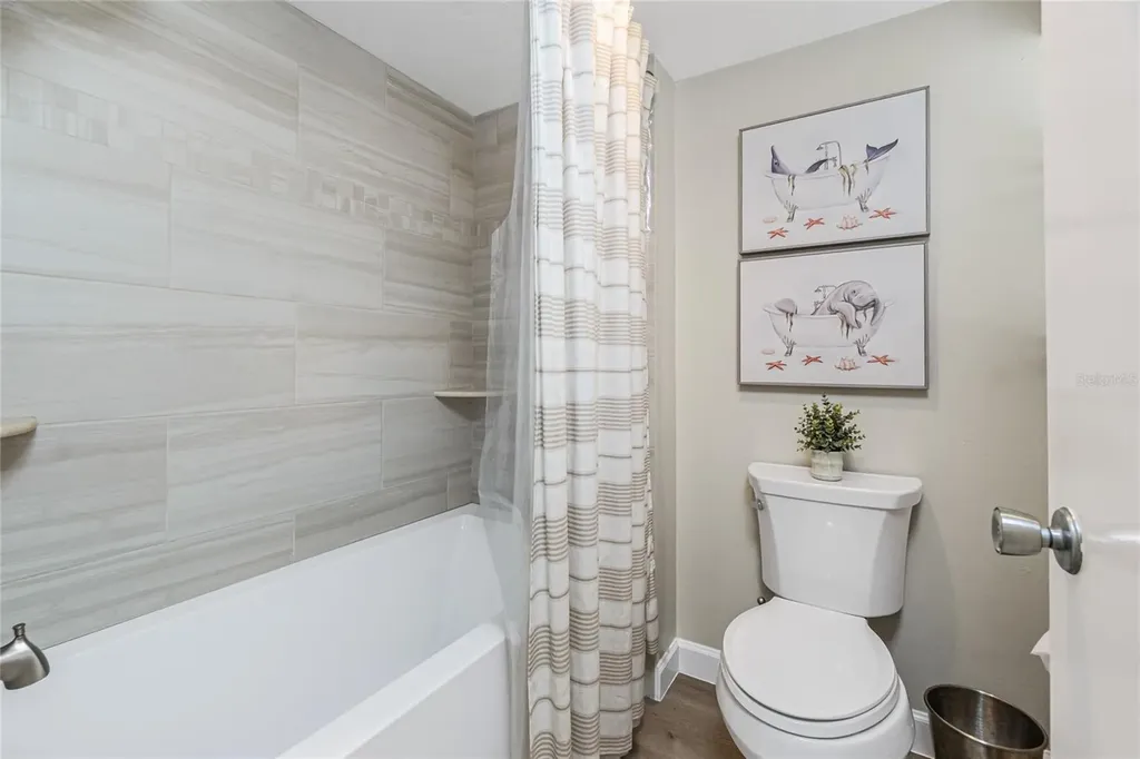 2955 N Beach Road Englewood FL 34223