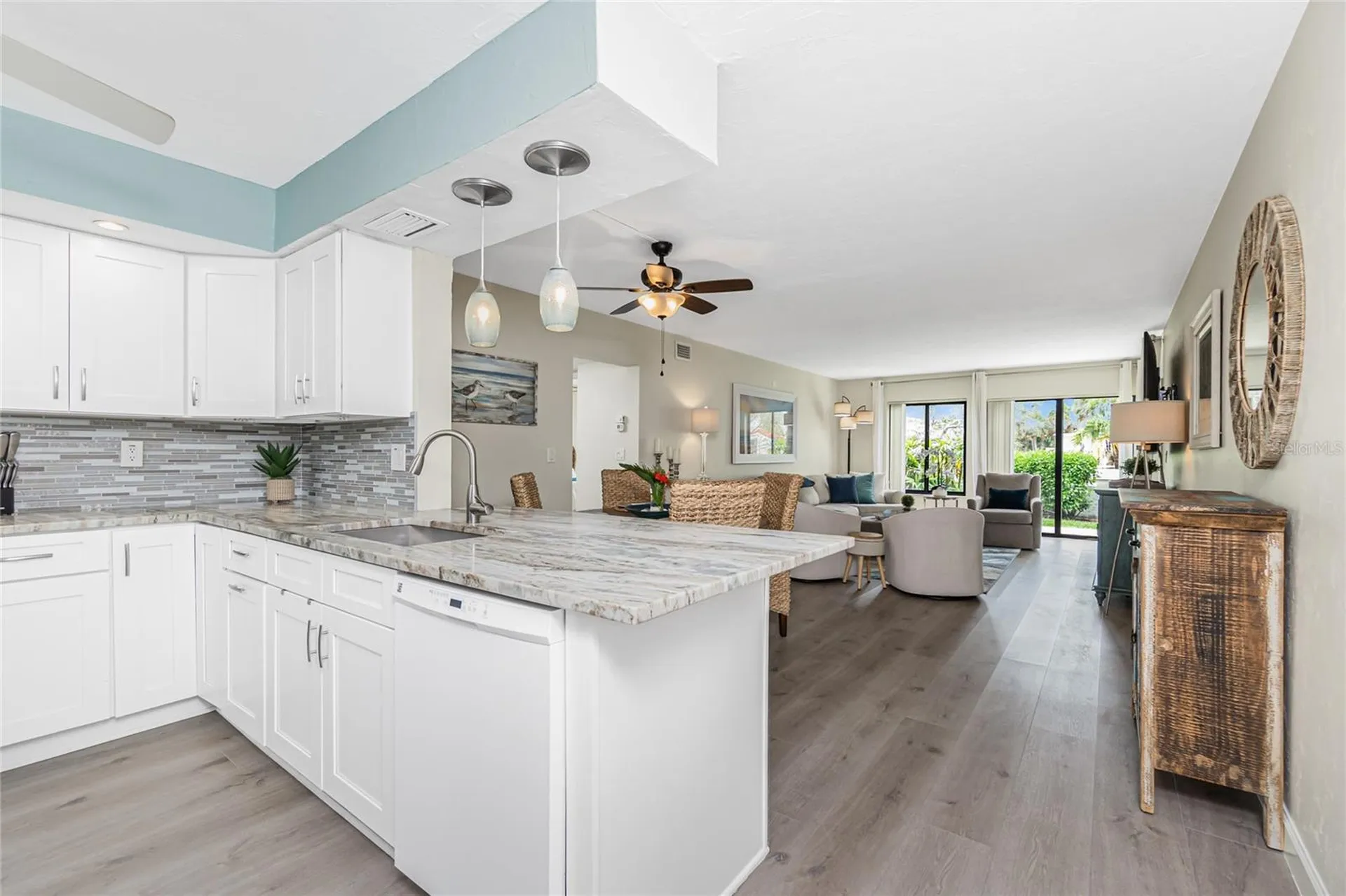 2955 N Beach Road Englewood FL 34223