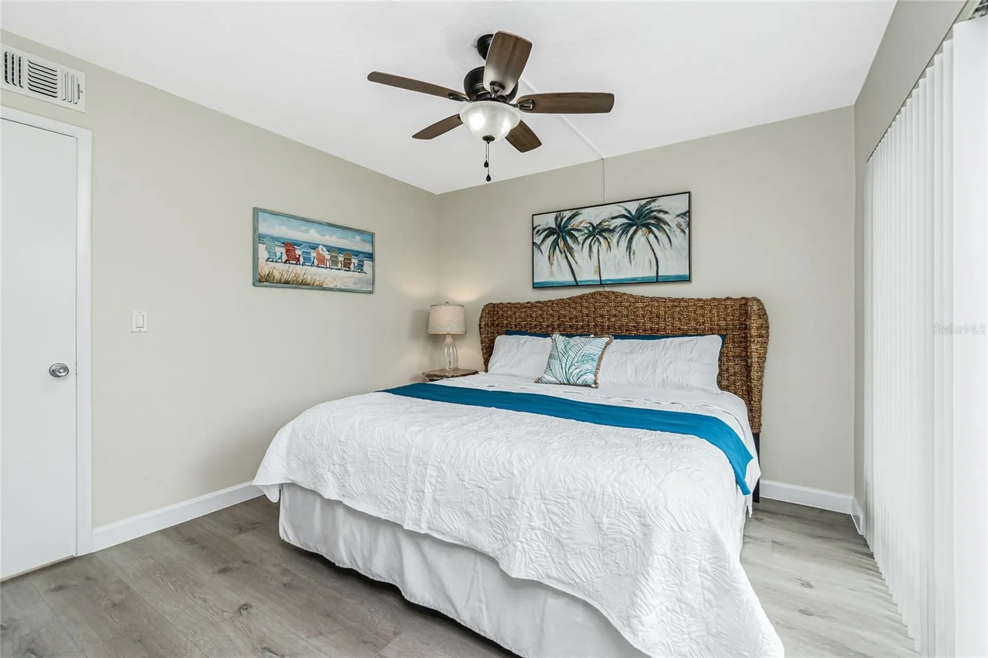 2955 N Beach Road Englewood FL 34223