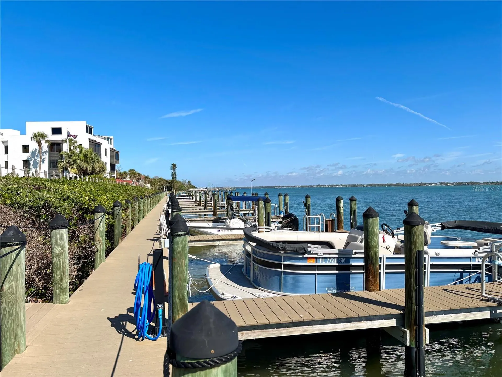 2955 N Beach Road Englewood FL 34223