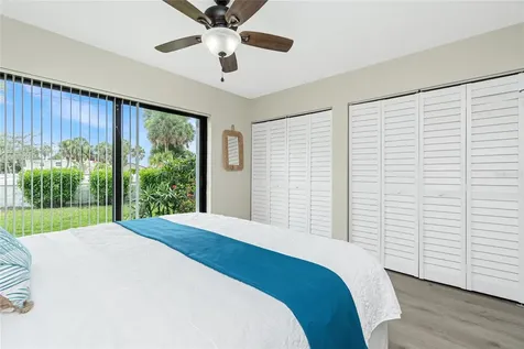 2955 N Beach Road Englewood FL 34223