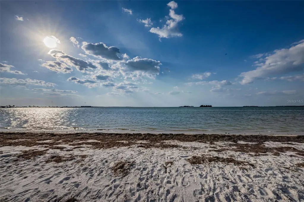 2476 Coronado Way Dunedin FL 34698