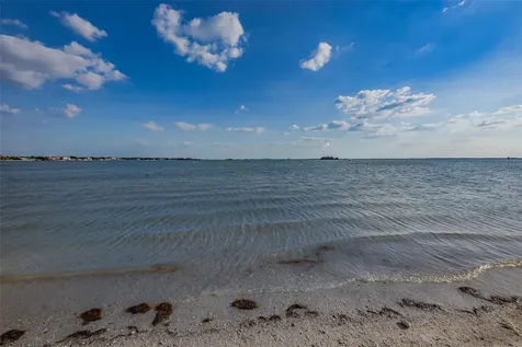 2476 Coronado Way Dunedin FL 34698