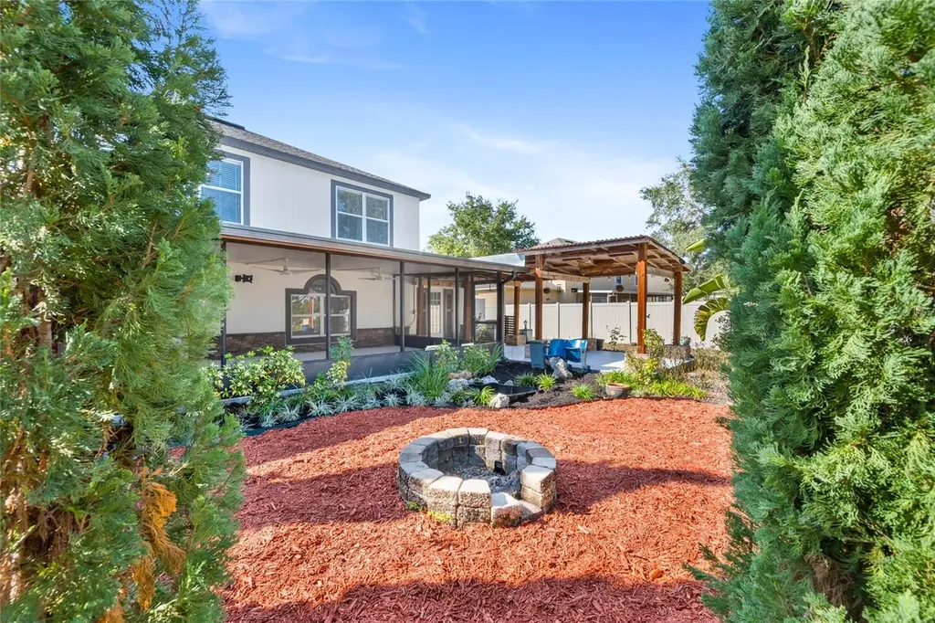 31834 Parkdale Leesburg FL 34748