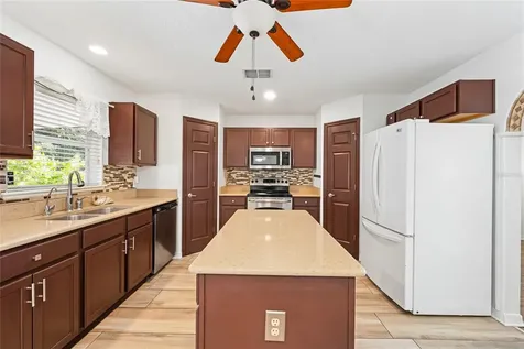 31834 Parkdale Leesburg FL 34748