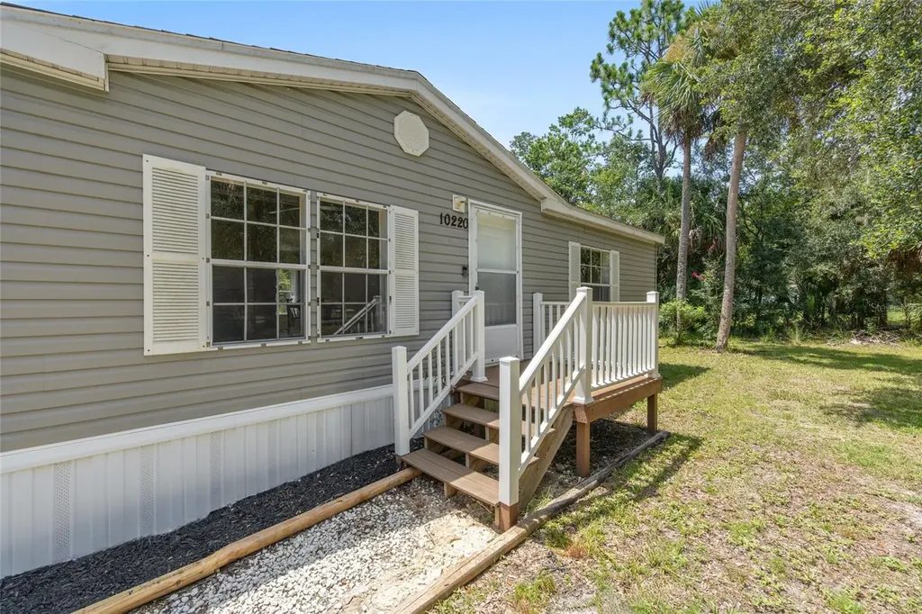 10220 W Pamondeho Circle Crystal River FL 34428