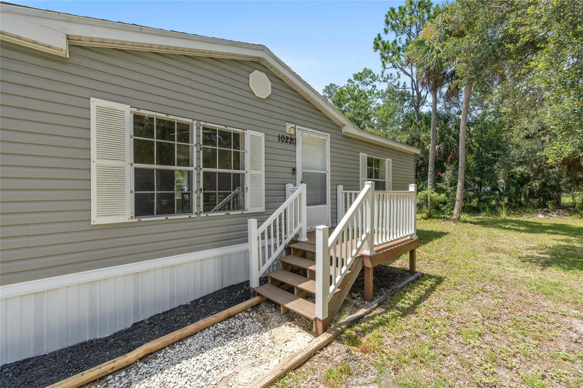 10220 W Pamondeho Circle Crystal River FL 34428