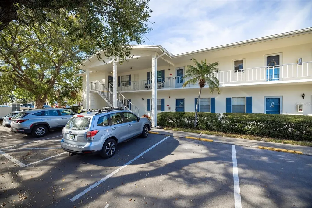 500 Glennes Lane Dunedin FL 34698