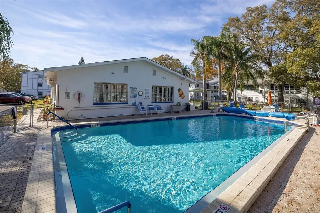 500 Glennes Lane Dunedin FL 34698