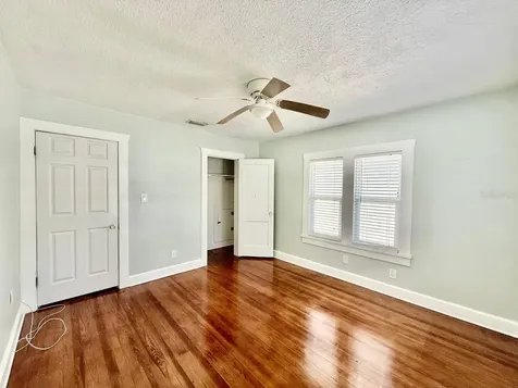 2120 46th Avenue N St Petersburg FL 33714