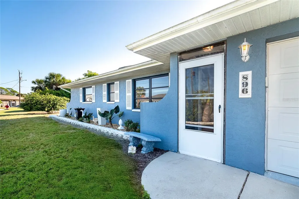 896 Clearview Drive Port Charlotte FL 33953