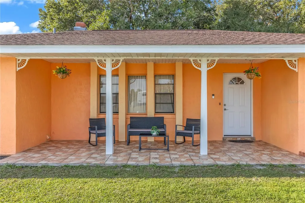 1642 Horseshoe Terrace Deltona FL 32738