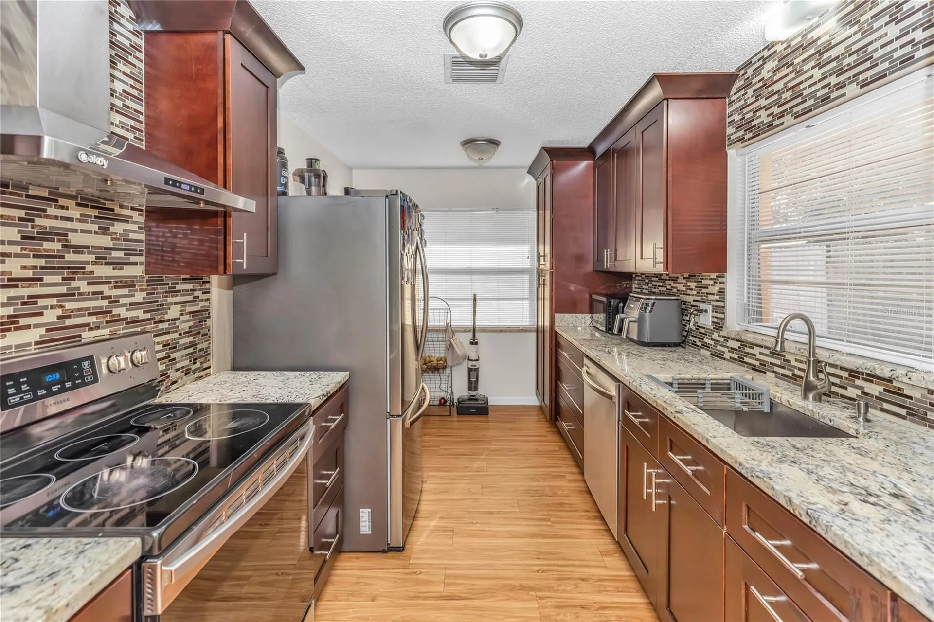 1642 Horseshoe Terrace Deltona FL 32738