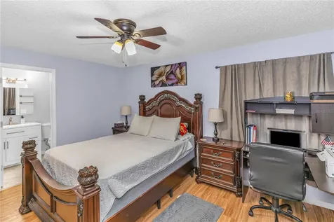 1642 Horseshoe Terrace Deltona FL 32738