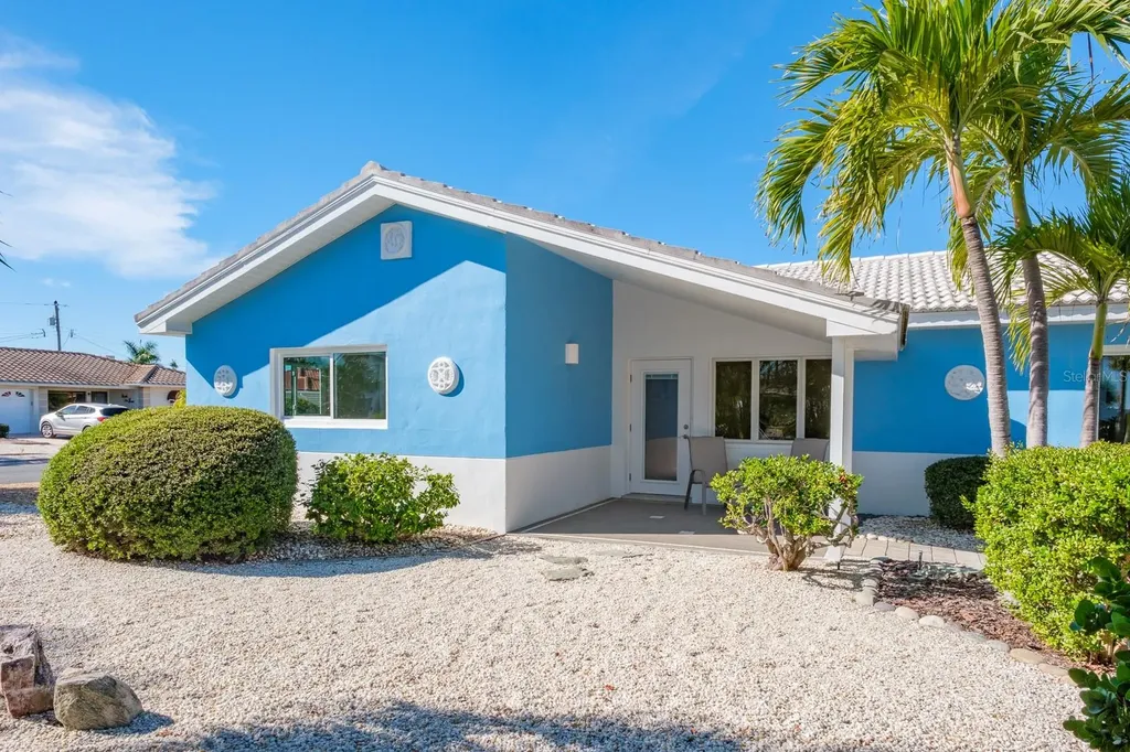 4550 Plaza Way St Pete Beach FL 33706