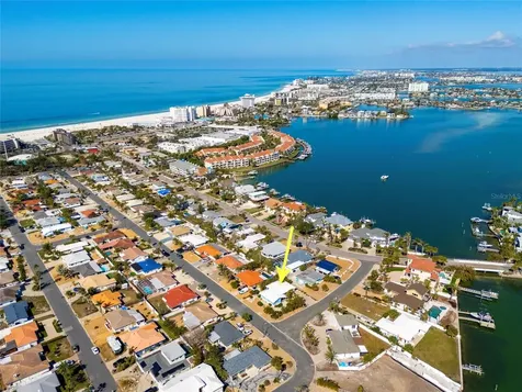 4550 Plaza Way St Pete Beach FL 33706