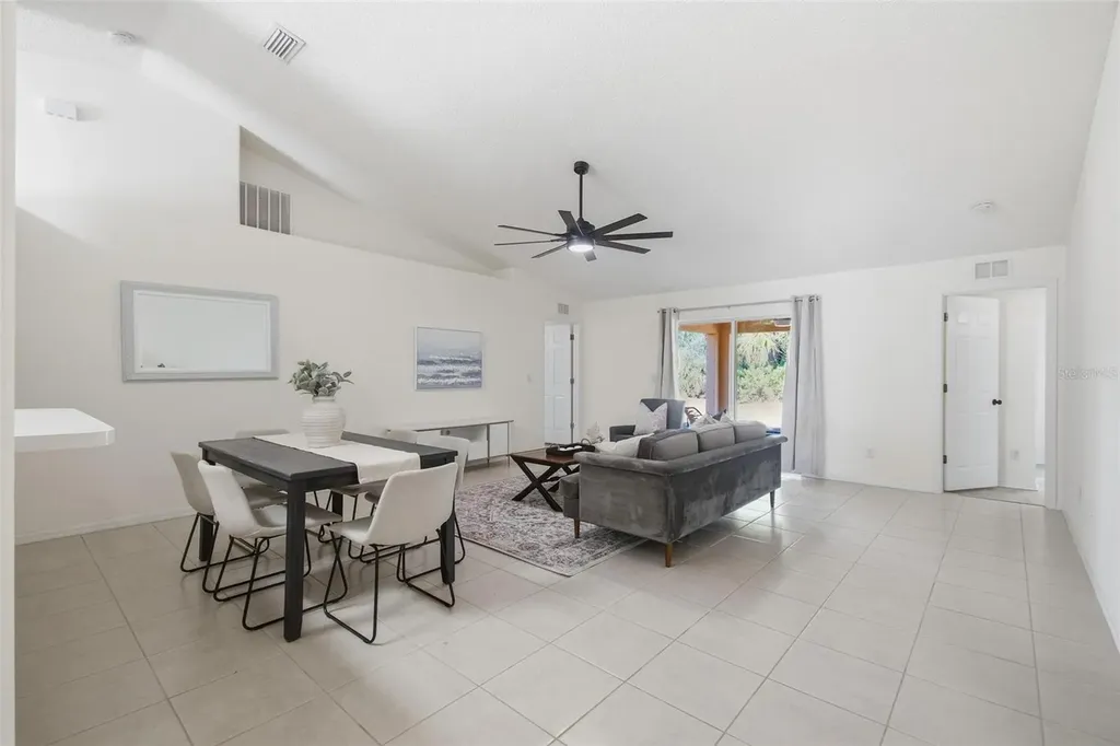 15 Pineland Lane Palm Coast FL 32164