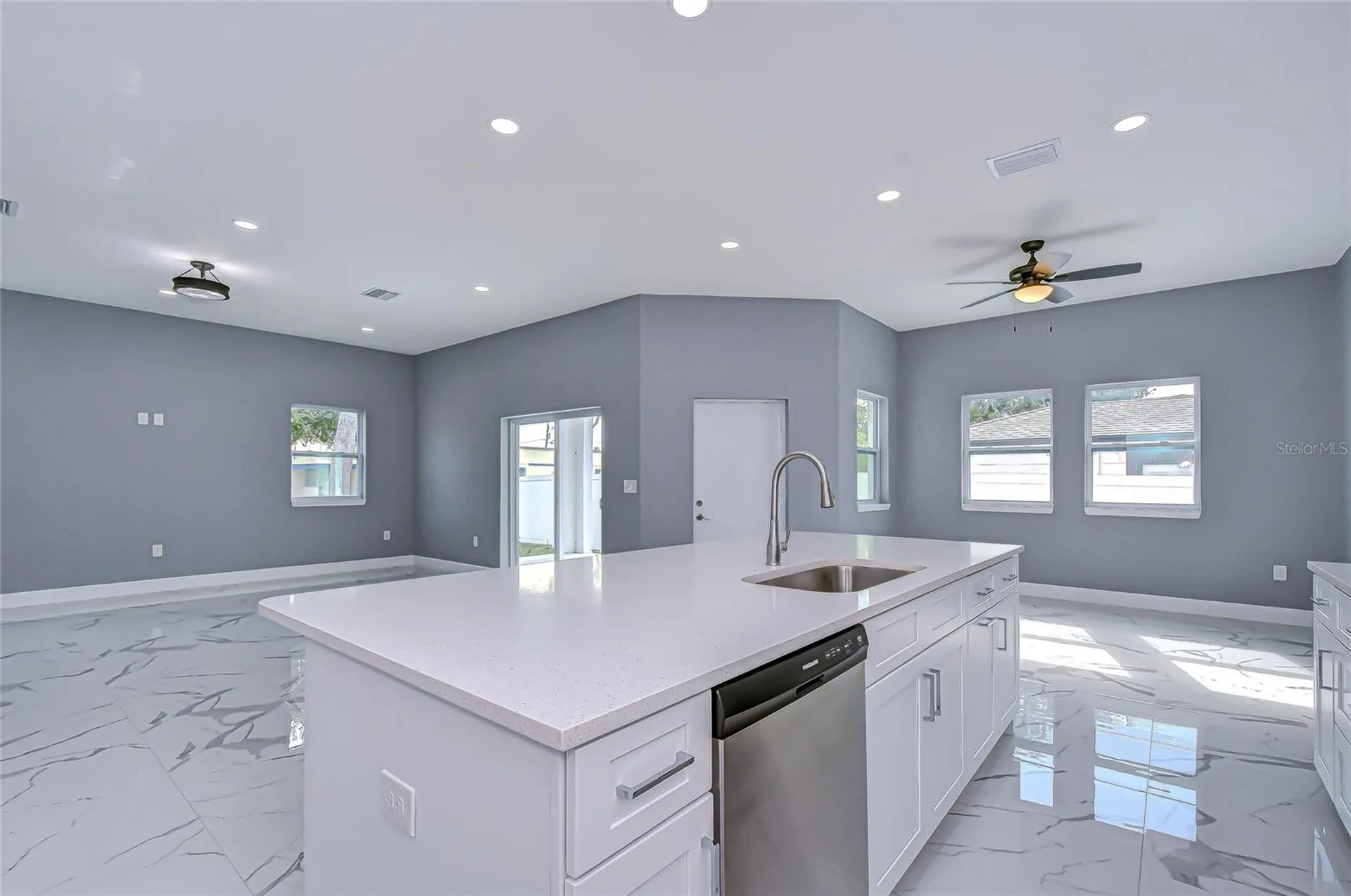 5312 76th Avenue N Pinellas Park FL 33781