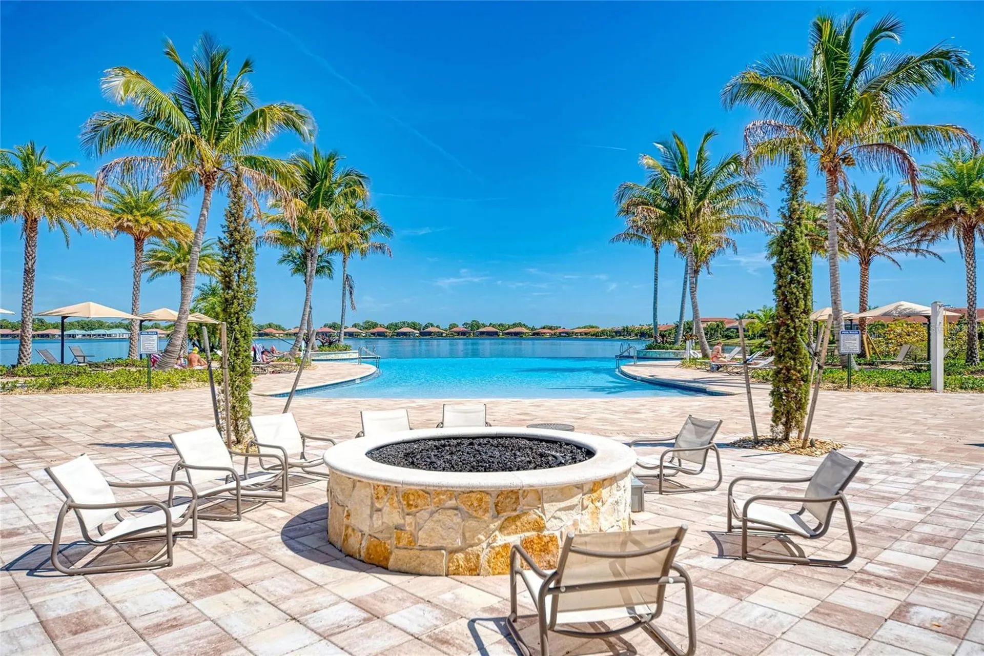 131 Maraviya Boulevard Nokomis FL 34275