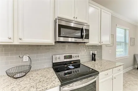 131 Maraviya Boulevard Nokomis FL 34275